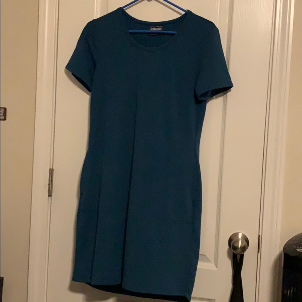 Teal 32° cool dress